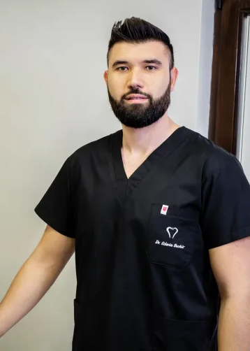 Dr. Edwin Sever Bechir, medic specialist parodontologie Târgu Mureş
